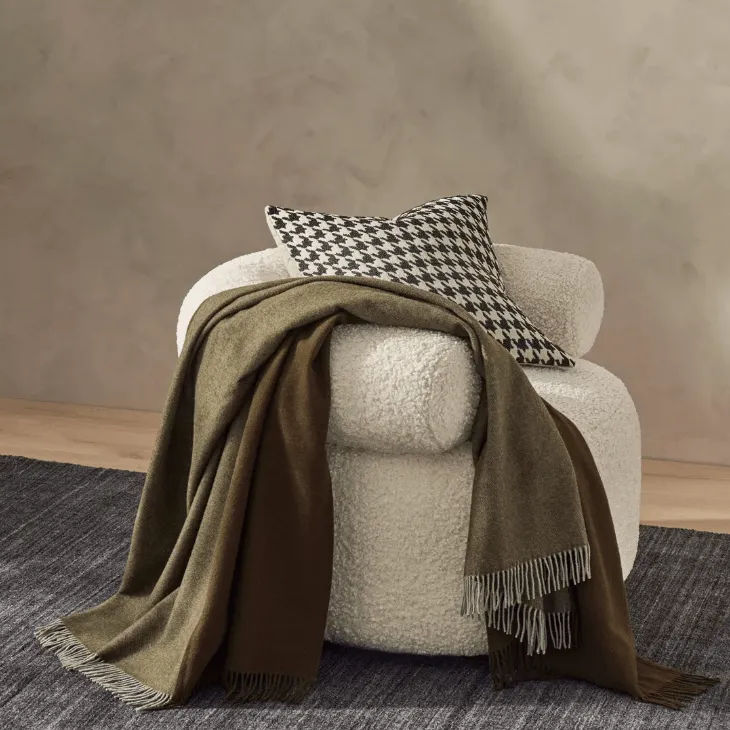Fiord Kelp Throw