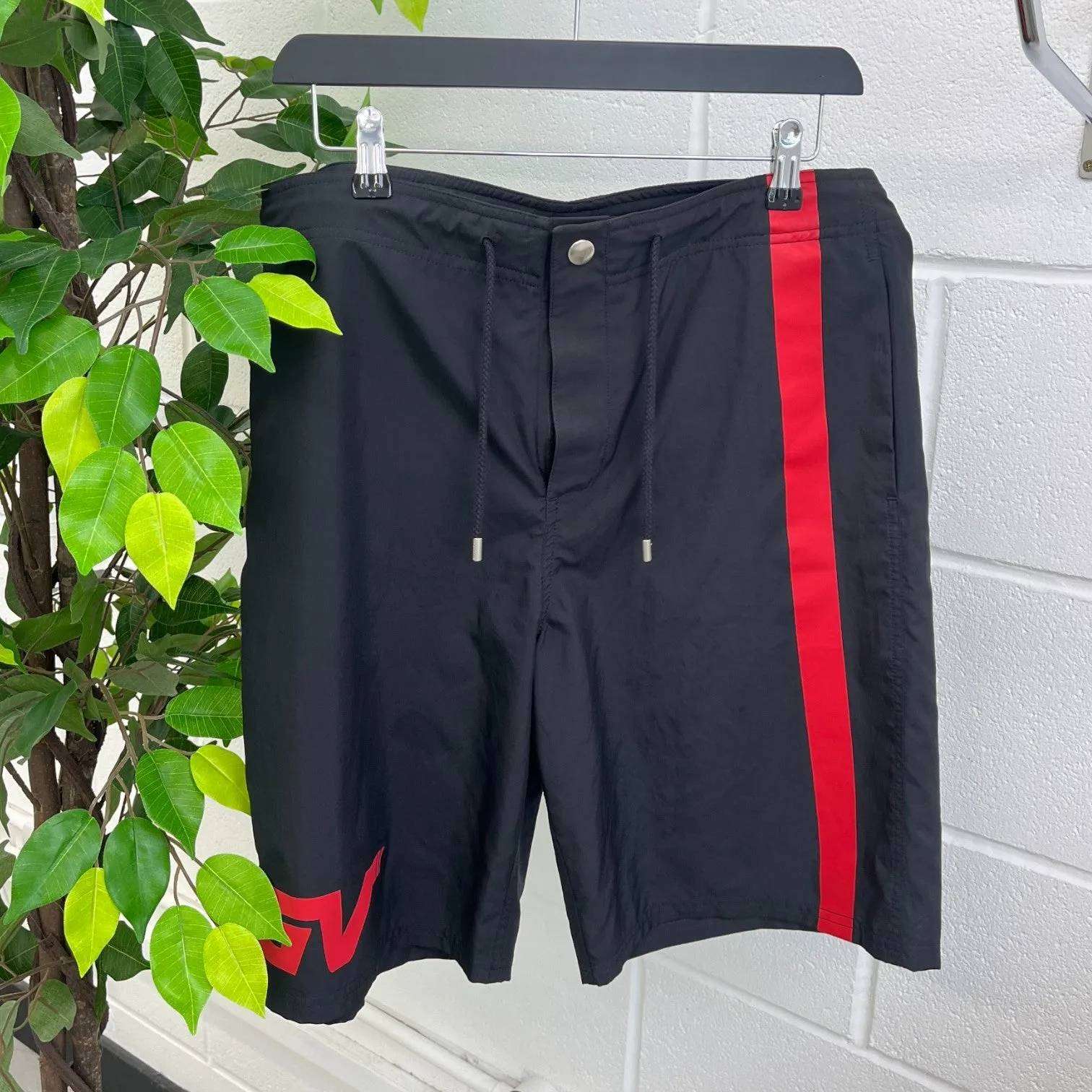 Men's Logo Shorts Black Size L